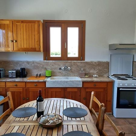 All Season Lovely Seafront Cottage 基萨莫斯 外观 照片